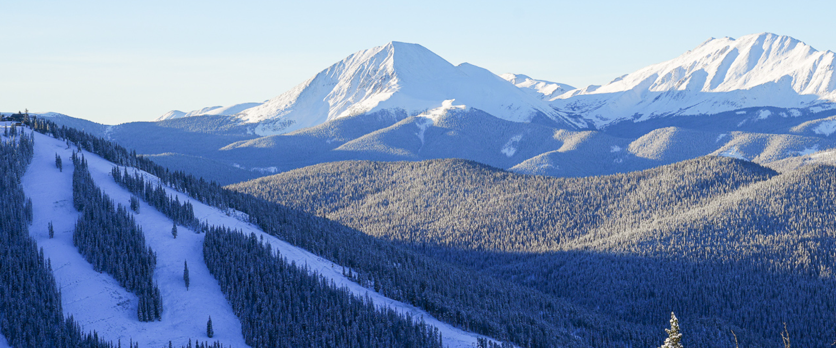 Mountains in Winter Kindred Resort Keystone